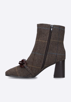 BOTKI DAMSKIE Z TKANINY W KRATĘ Z OZDOBNYM ŁAŃCUSZKIEM MENBUR 23380DD02