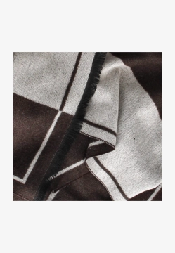 SZAL PEPE MOLL 252801