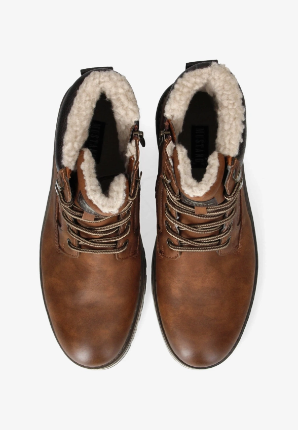 OCIEPLANE TRZEWIKI MĘSKIE MUSTANG 15M0091001