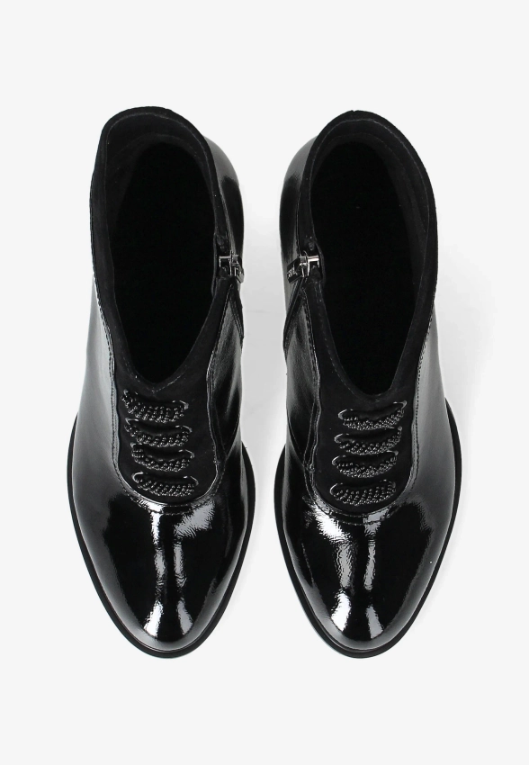 BOTKI DAMSKIE ZE SKÓRY LAKIEROWNEJ LORETTA VITALE C3891