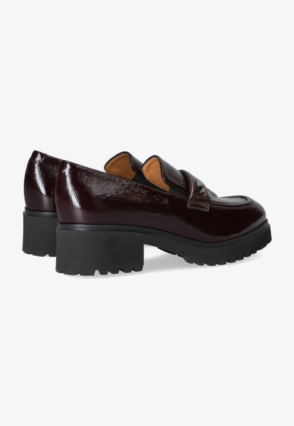LAKIEROWANE MOKASYNY DAMSKIE DONNA SOFT DS2386