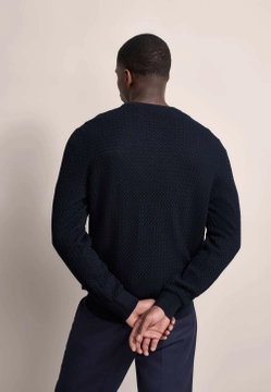 SWETER MĘSKI Z PLECIONYM SPLOTEM BUGATTI 7400 65521B