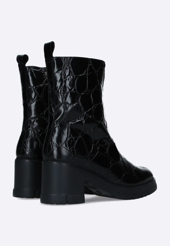 SKÓRZANE BOTKI MARKI WONDERS H-4420