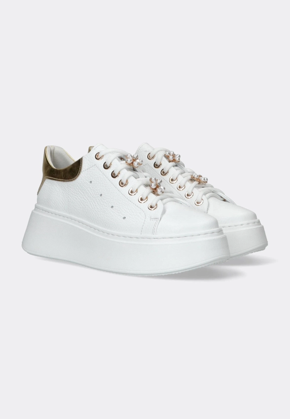 SKÓRZANE SNEAKERSY DAMSKIE NA GRUBSZEJ PODESZWIE VICTIM B-4918-11ES
