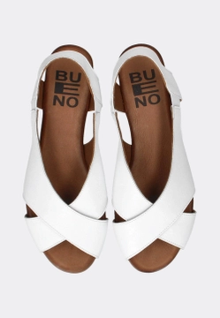 SKÓRZANE SANDAŁY DAMSKIE BUENO A4405