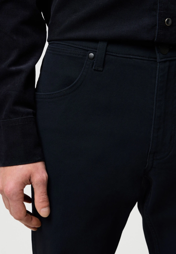 JEANSY MĘSKIE WRANGLER GREENSBORO 803 112372417