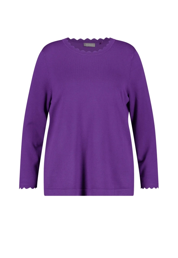 SWETER DAMSKI Z FALISTYMI BRZEGAMI SAMOON 572517-25504
