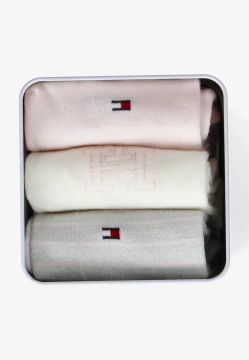 SKARPETY DAMSKIE 3 PARY W PUDEŁKU PRODUCENTA TOMMY HILFIGER 701236464C