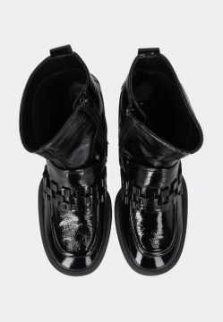 LAKIEROWANE BOTKI DAMSKIE NA OBCASIE HOGL 6-105625