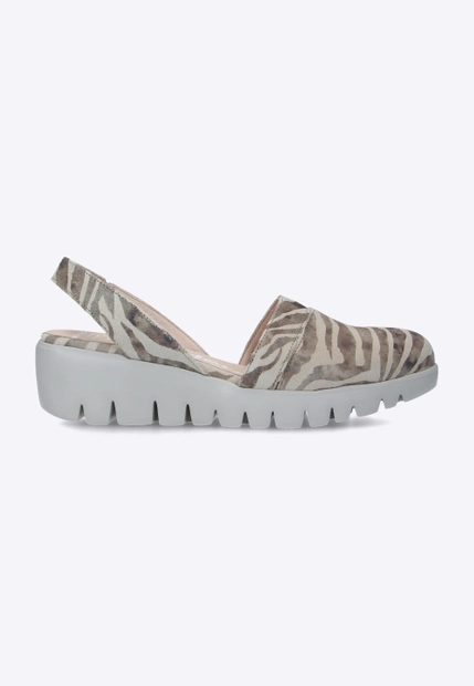 SKÓRZANE SANDAŁY Z KOLEKCJI WONDERS C-33263