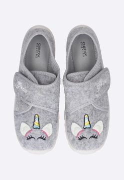 PANTOFLE DZIECIĘCE J26FPB 0NY11 GEOX J26FPB 0NY11