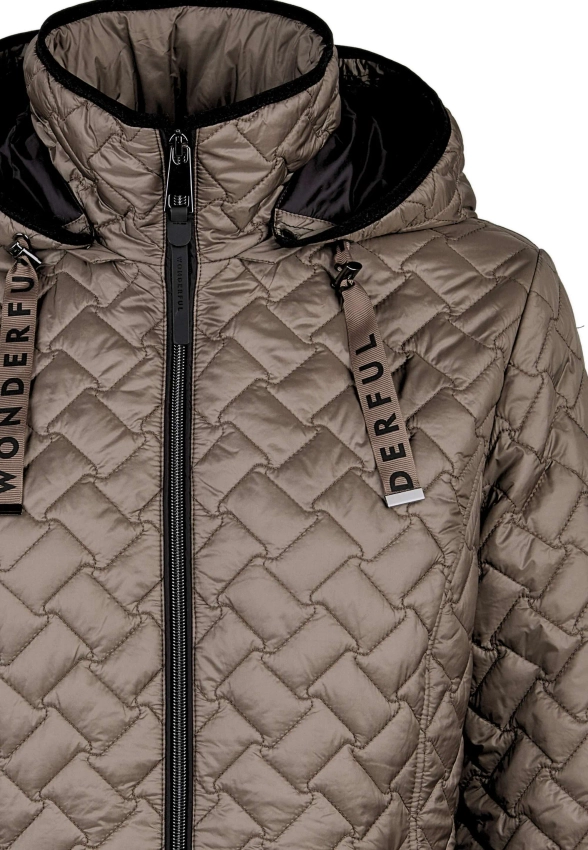 LEKKA PIKOWANA KURTKA DAMSKA BARBARA LEBEK 31030052