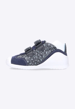 TRZEWIKI CHŁOPIĘCE BIOMECANICS 201129