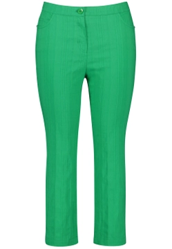 ELASTYCZNE SPODNIE DAMSKIE 3/4 ZE STRUKTURĄ W PASKI SAMOON 420023-21307