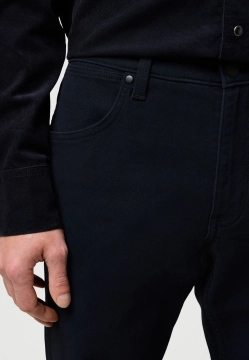 JEANSY MĘSKIE WRANGLER GREENSBORO 803 112372417