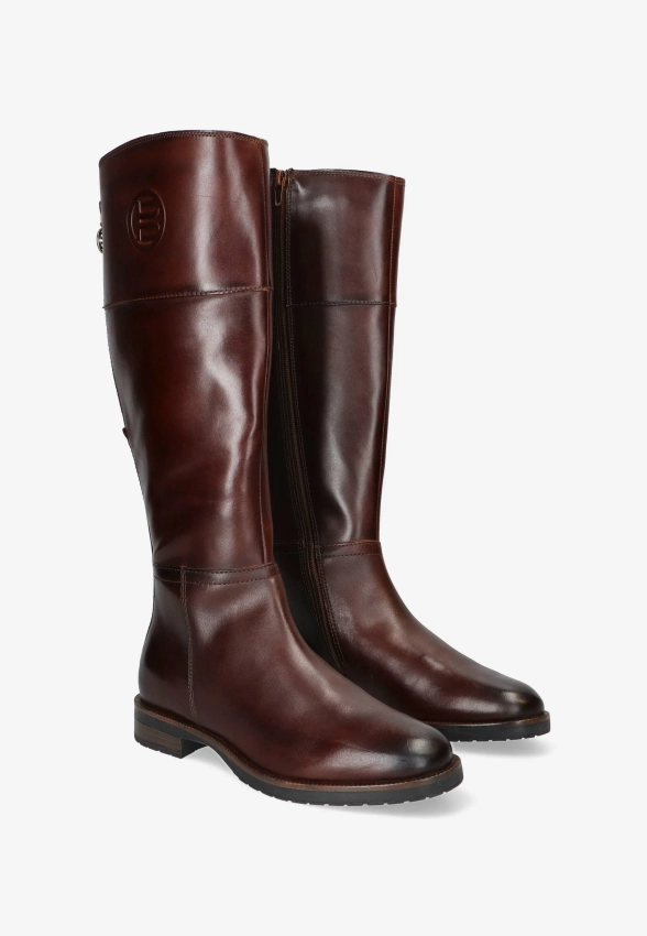 SKÓRZANE KOZAKI DAMSKIE NA PŁASKIM OBCASIE SHOELAB D11-AUD321100