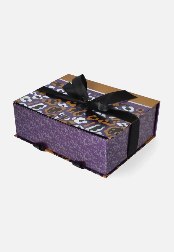 SZAL DAMSKI Z WZOREM W LIŚCIE GIAN MARCO VENTURI GMV62930