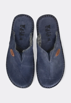 PANTOFLE MĘSKIE ZE SKÓRY ZAMSZOWEJ WALK IN THE CITY 2307P36728