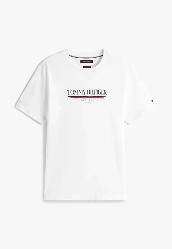 T-SHIRT MĘSKI Z KRÓTKIM RĘKAWEM TOMMY HILFIGER MW0MW40324