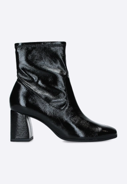 BOTKI NA OBCASIE Z KOLEKCJI TAMARIS 1-25356-27