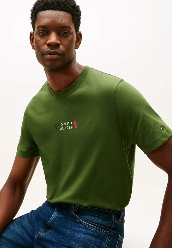 T-SHIRT MĘSKI Z KRÓTKIM RĘKAWEM TOMMY HILFIGER MW0MW41453