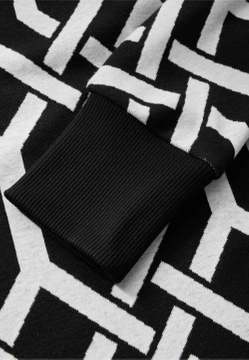 SWETER DAMSKI Z GRAFICZNYM WZOREM STREET ONE 5 321985