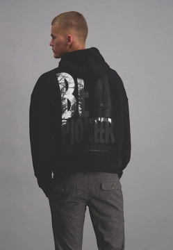 BLUZA MĘSKA Z KAPTUREM PIONIEER P1 30067 0000