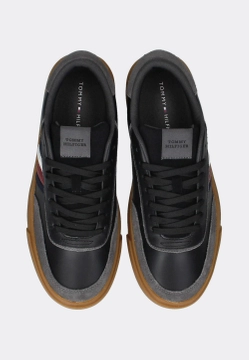 OBUWIE MĘSKIE TOMMY HILFIGER FM0FM05118