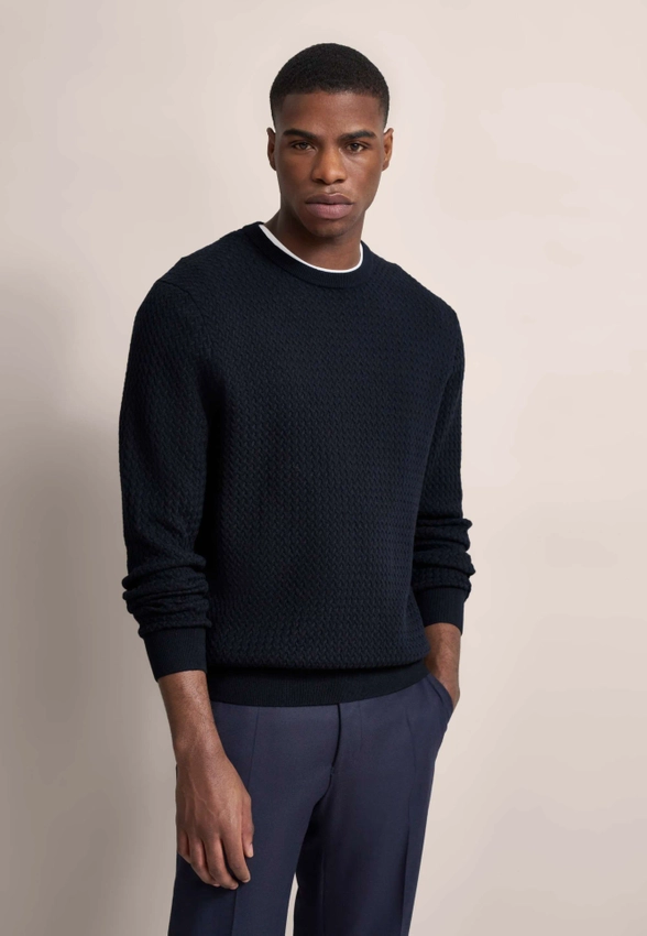 SWETER MĘSKI Z PLECIONYM SPLOTEM BUGATTI 7400 65521B