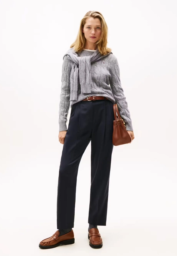 WEŁNIANY SWETER DAMSKI Z WARKOCZOWYM SPLOTEM TOMMY HILFIGER WW0WW43586