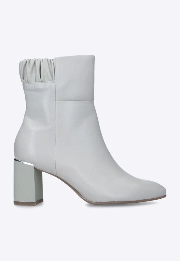 SKÓRZANE BOTKI NA OBCASIE MARKI TAMARIS 1-25340-27