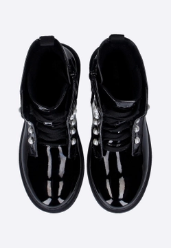 BOTKI DZIEWCZĘCE ZE SKÓRY EKOLOGICZNEJ LAKIEROWANEJ Z OZDOBNYMI PEREŁKAMI GEOX J269QG 000HH