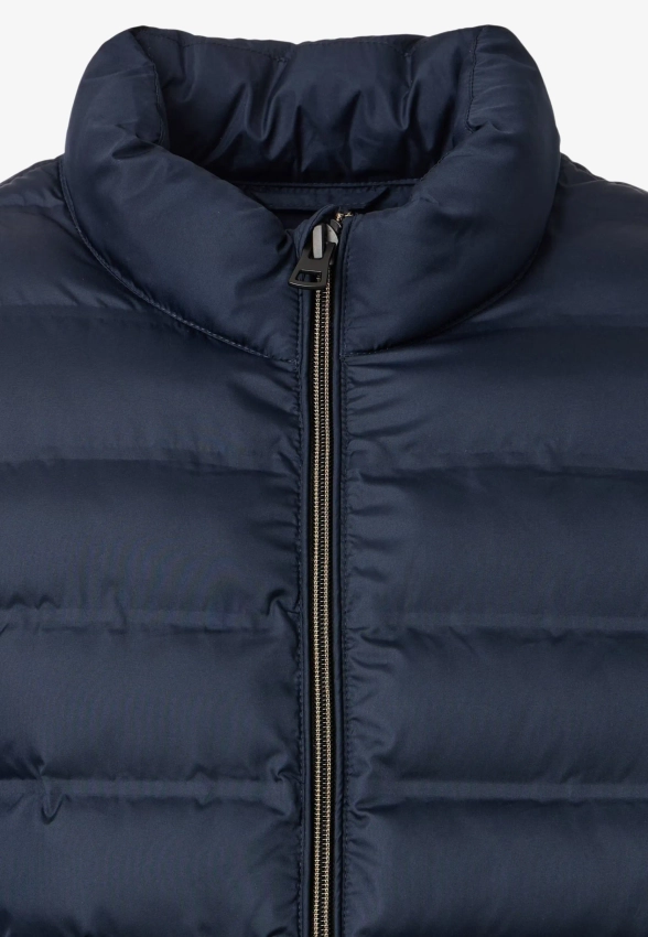 PIKOWANA KURTKA MĘSKA REDMOND 105