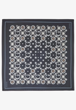 APASZKA DAMSKA GUESS AW5457 POL03