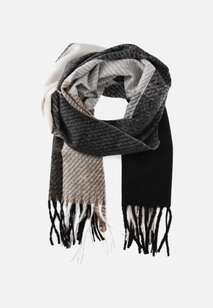 SZAL DAMSKI Z WISKOZY I WEŁNY Z FRĘDZLAMI YINJ538