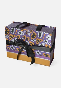 SZAL DAMSKI Z WZOREM W LIŚCIE GIAN MARCO VENTURI GMV62930