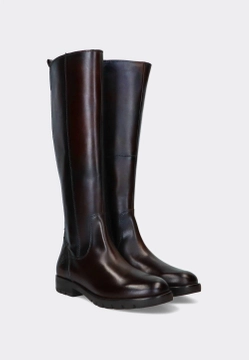 SKÓRZANE KOZAKI DAMSKIE NA PŁASKIM OBCASIE BAGATT D31AGU31 1500