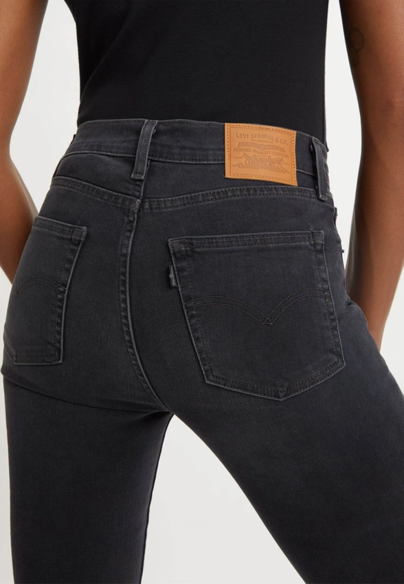 SPODNIE DAMSKIE JEANSOWE 724 LEVI'S 188830199