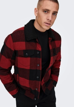 PRZEJŚCIOWA KURTKA MĘSKA ZE SZTUCZNYM KOŻUCHEM ONLY&SONS 22023526