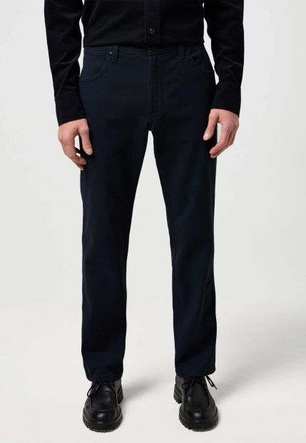 JEANSY MĘSKIE WRANGLER GREENSBORO 803 112372417