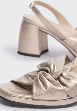 SKÓRZANE SANDAŁY DAMSKIE WONDERS F-8202