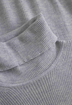 WEŁNIANY GOLF DAMSKI JOOP! 30049422