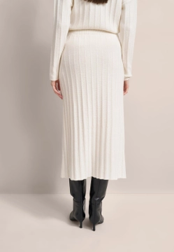 SPODNICA BUGATTI W9872 5280