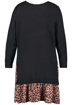 DZIANINOWA SUKIENKA ZE WZOREM W PANTERKĘ NA DOLE SAMOON 382201-25309