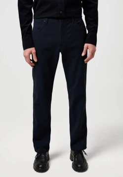 JEANSY MĘSKIE WRANGLER GREENSBORO 803 112372417