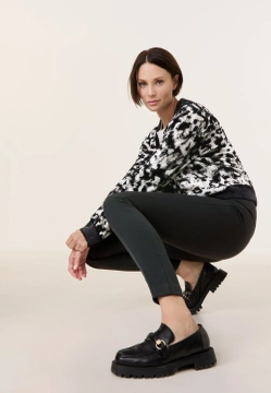 ZAPINANY SWETER DAMSKI TAIFUN 632410-15405