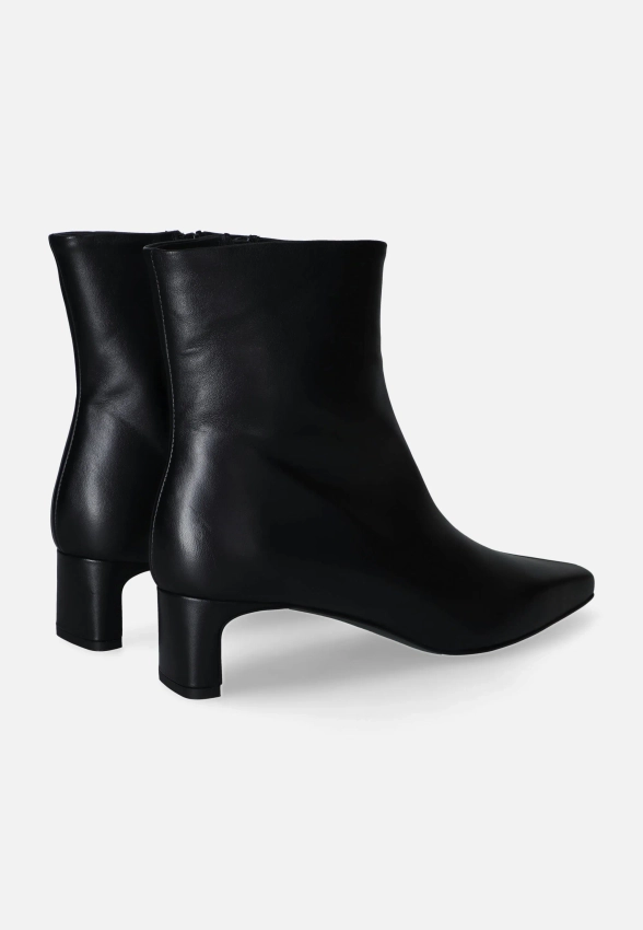 SKÓRZANE BOTKI DAMSKIE VICTIM 91PB-L043