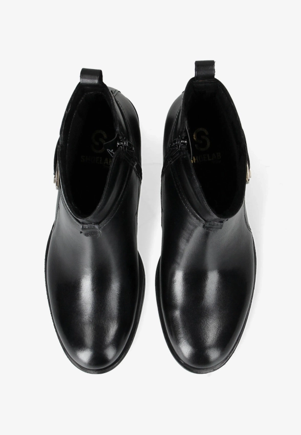 SKÓRZANE BOTKI DAMSKIE NA PŁASKIM OBCASIE DAMSKIE SHOELAB 5832