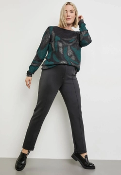 SWETER DAMSKI Z NADRUKIEM SAMOON 572514-25512