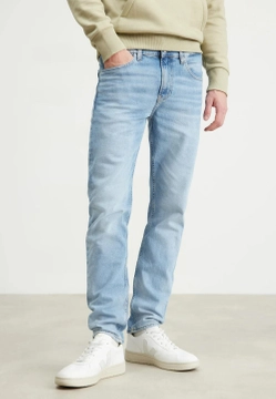 JEANSY MĘSKIE CALVIN KLEIN JEANS J30J324190